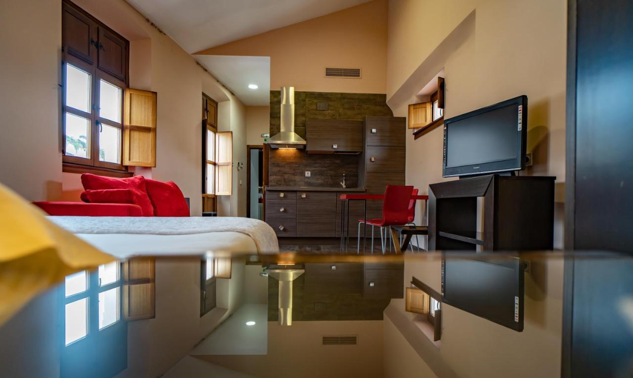 Hotel Alfonso IX (Adults Only) Caces Εξωτερικό φωτογραφία